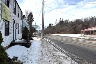 72 Washington St, Eastport, ME 04631 - Photo 7