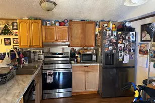 147 Washington St, Camden, ME 04843 - Photo 3