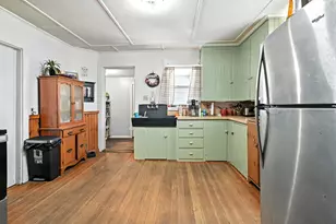 2 King St, Fairfield, ME 04937 - Photo 9