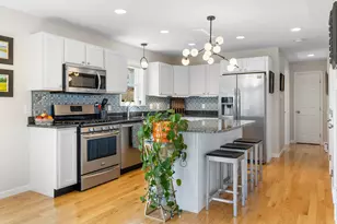 81 Crescent St, Rockland, ME 04841 - Photo 13