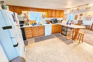 128 Middle St, Farmington, ME 04938 - Photo 87