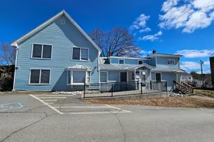 128 Middle St, Farmington, ME 04938 - Photo 5