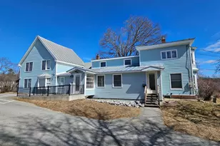 128 Middle St, Farmington, ME 04938 - Photo 3