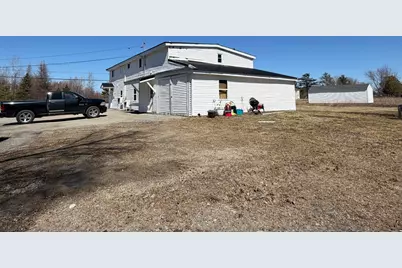 442 W Broadway, Lincoln, ME 04457 - Photo 11