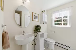 7 Cambridge Ct, Kennebunk, ME 04043 - Photo 19