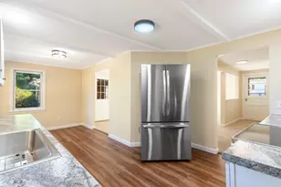 15 Moore Ave, Auburn, ME 04210 - Photo 9