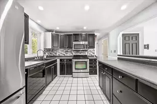 657 New Dam Rd, Waterboro, ME 04061 - Photo 5