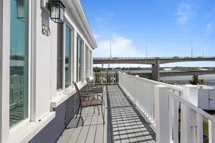 30 Bridge St, Kittery, ME 03904 - Photo 1