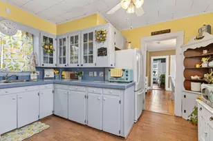 39 Park St, Paris, ME 04281 - Photo 3