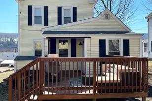 312 Pine St, Rumford, ME 04276 - Photo 9