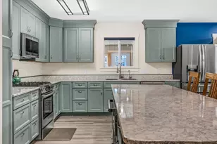 156 Congress St, Belfast, ME 04915 - Photo 9