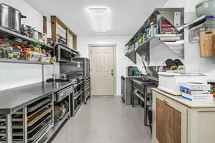 156 Congress St, Belfast, ME 04915 - Photo 25