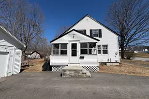 36 Cedar St, East Millinocket, ME 04430 - Photo 7