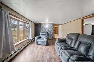 913 B Rd, Ludlow, ME 04730 - Photo 13