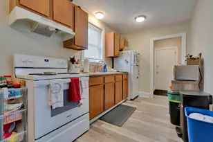 10 Dunn St, Westbrook, ME 04092 - Photo 15