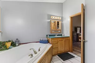 692 Battle Ridge Rd, Clinton, ME 04927 - Photo 25