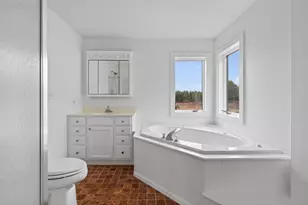 17 Stone Ridge Dr, Brunswick, ME 04011 - Photo 25