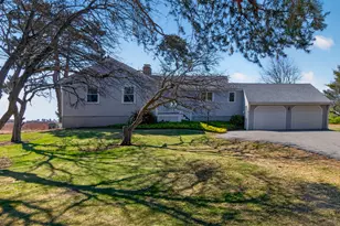 32 Bowery Beach Rd, Cape Elizabeth, ME 04107 - Photo 3