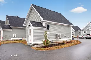 994 Portland Rd, Saco, ME 04072 - Photo 3