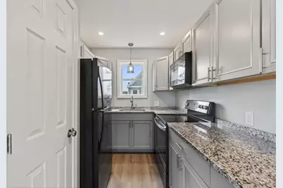 994 Portland Road #16, Saco, ME 04072 - Photo 9