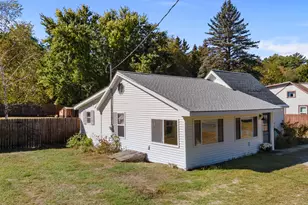 490 Fairbanks Rd, Farmington, ME 04938 - Photo 3