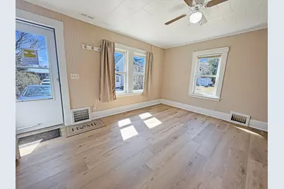 64 Pearce Avenue, Houlton, ME 04730 - Photo 5