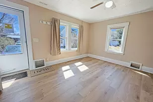 64 Pearce Ave, Houlton, ME 04730 - Photo 5