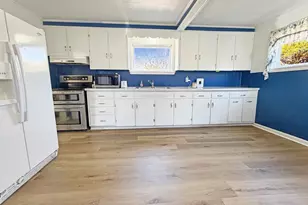 64 Pearce Ave, Houlton, ME 04730 - Photo 7