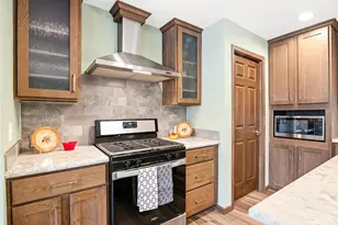 108 Country Wy, North Berwick, ME 03906 - Photo 5