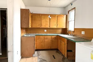 45 Elm St, Milo, ME 04463 - Photo 9