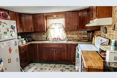 22 Horseshoe Road, Medway, ME 04460 - Photo 5