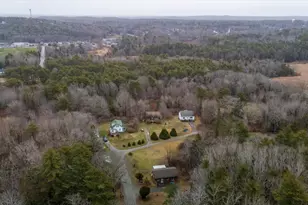 11 Warren Ln, Boothbay Harbor, ME 04538 - Photo 9