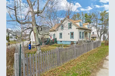 131 Brunswick Avenue, Gardiner, ME 04345 - Photo 3