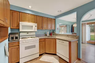 36 Meadowbrook Dr, Gorham, ME 04038 - Photo 23