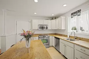 5 Izzy Ln, Kittery, ME 03904 - Photo 11