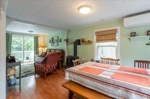 90 Pearl St, Camden, ME 04843 - Photo 11