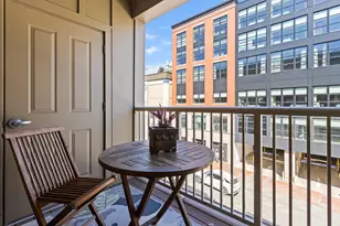 22 Hancock St, Portland, ME 04101 - Photo 19