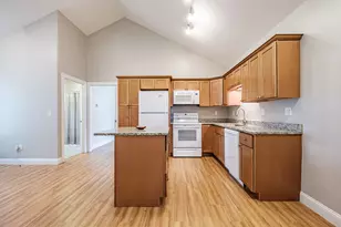 4 C St, Bridgton, ME 04009 - Photo 13