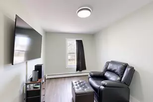26 Holland St, Lewiston, ME 04240 - Photo 29