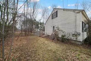 19 Washington St, Waterville, ME 04901 - Photo 5