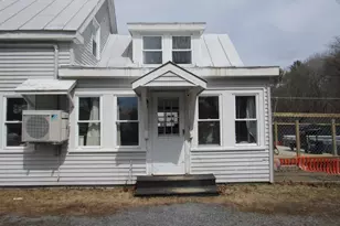 15 Summer St, Anson, ME 04958 - Photo 9