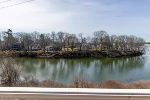 19 Bridge St, Kittery, ME 03904 - Photo 39