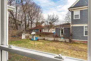 38 Jefferson St, Lewiston, ME 04240 - Photo 23