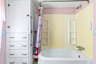 80 Stevens St, Lewiston, ME 04240 - Photo 21