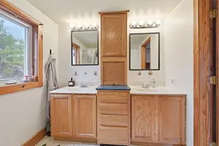 1254 Roosevelt Trail, Raymond, ME 04071 - Photo 21