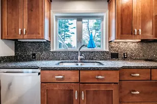 112 Craigie St, Portland, ME 04102 - Photo 3