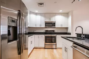 25 High St, Portland, ME 04101 - Photo 13