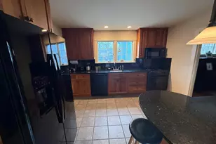 126 Grove St, Bangor, ME 04401 - Photo 3
