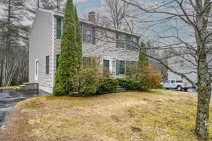 23 Crossing Brook Rd, Cumberland, ME 04021 - Photo 9