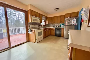 21 Mitchell St, Lewiston, ME 04240 - Photo 5